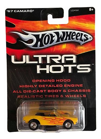 Hot Wheels Ultra Hots - 67 Camaro Conversível