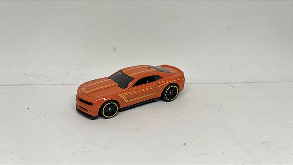 Chevrolet Camaro laranja