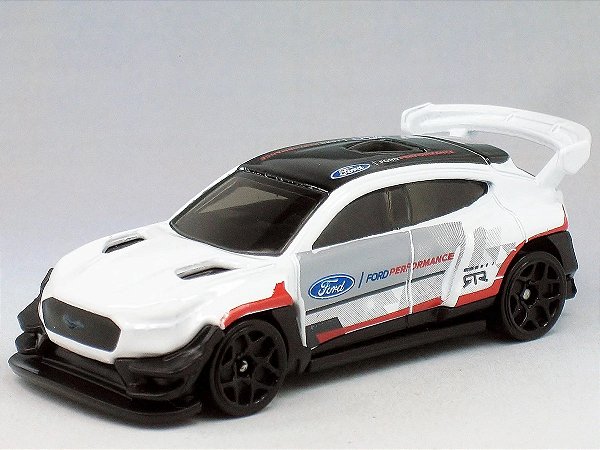 Ford Mustang MACH-E 1400