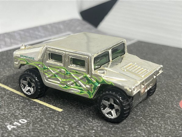 Hummer AM General Corp prata