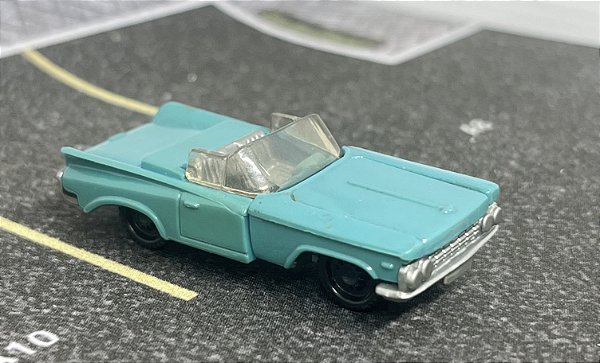 Cadillac - Kinder Ovo - 2004 - Verde