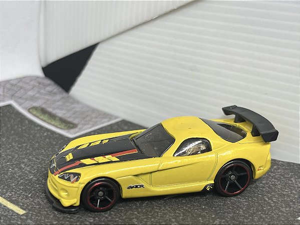 Dodge Viper - Amarelo