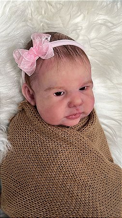 Bebê Reborn de Silicone Sólido Melissa