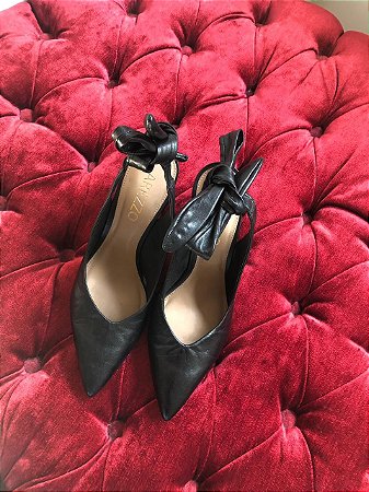 Scarpin Arezzo com print de onça, tamanho 36, usado poucas vezes. -  Miscoleto - Brechó \u0026 Outlet