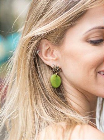 Brinco de Jarina Pino Folhas