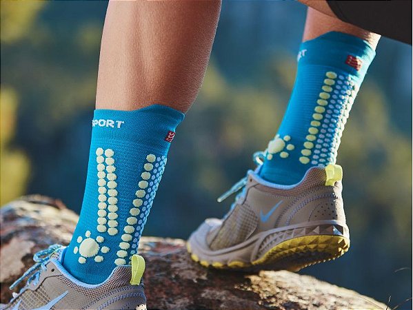 MEIA DE COMPRESSÃO PARA TRILHA V4.0 - VERDE- PRO RACING SOCKS V4TRAIL - Go  Ahead - Artigos Esportivos