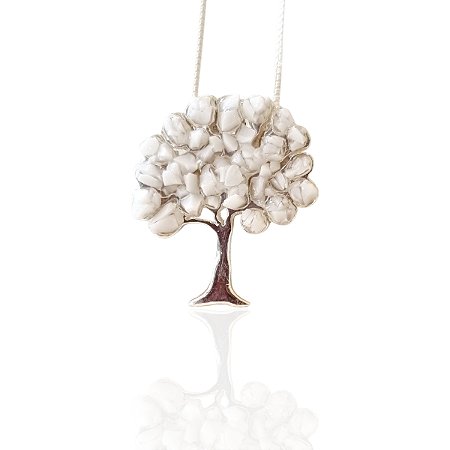 Colar do Ipê Branco na corrente veneziana de 0,45cm Prata 925