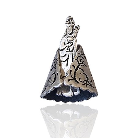 Pingente de Nossa Senhora de Nazaré na prata com oxidação fosco.