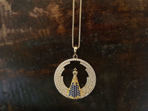Colar NSª Aparecida toda em  zircônia Folheado a ouro 18k.