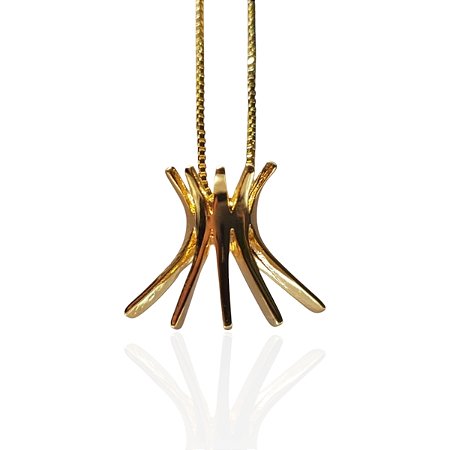 Colar da Catedral vazado na corrente veneziana de 0,45cm semijoia banhado a ouro18k