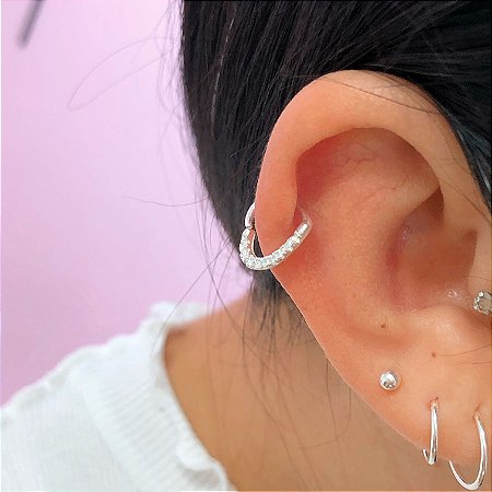 Piercing Orelha/Cartilagem Coração Cravejado Daith Prateado - Loja de  Piercings