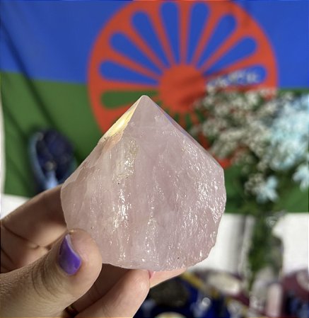 Ponta de Quartzo Rosa Semi-lapidada