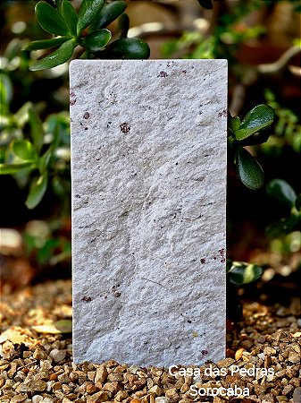 Pedra Branca Savana 11,5 x 23 cm  - R$ 205,00 m²