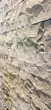 Basalto Cinza Vulcano Rockface 10 cm x diversos R$ 335,00 m²