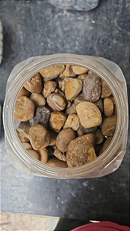 Seixo Marrom Nº 1 - Saco 25 kg - R$ 25,00
