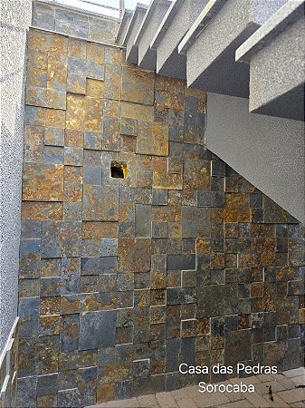 Ardósia Cinza Ferrugem 3 Tamanhos: 10 x 10, 10 x 20 e 20 x 20 cm - R$ 99,00 m²