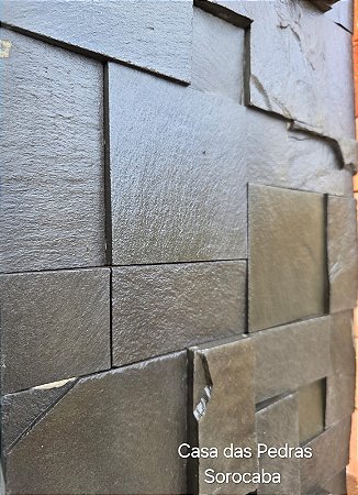 Basalto Black 3 Tamanhos:  10 x 10, 10 x 20 e 20 x 20 cm - R$ 185,00 m²