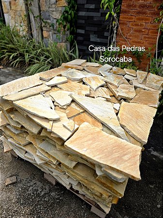 Caco Pedra São Tomé Amarela - R$ 55,00 m²