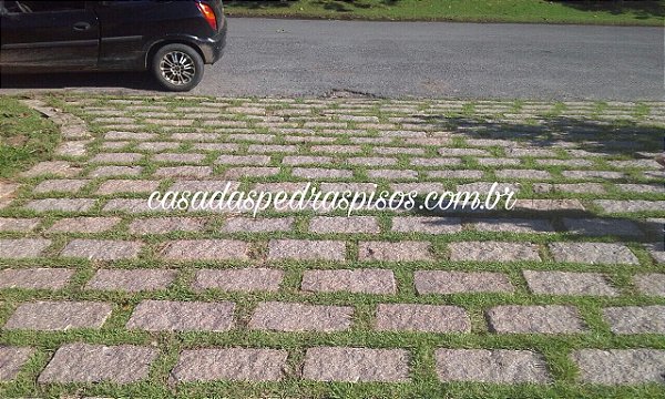 Folheta Granito Rosado 22 x 45 x 12 cm - R$ 22,00 Peça