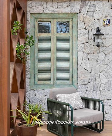 Pedra Madeira Branca Codorna Irregular Cacos - R$ 215,00 m²