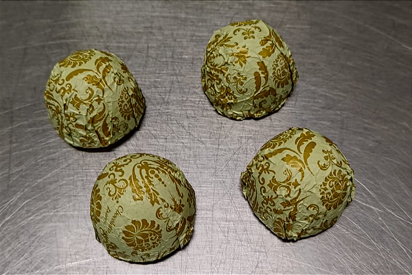 1 Bombom Truffado Recheio Branco Embrulhado - Unidade