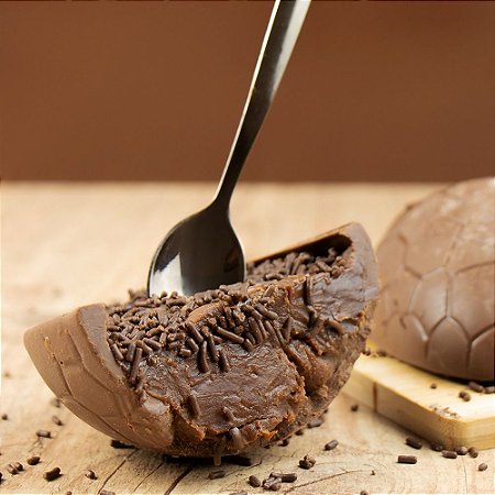Ovo de Colher de 440g Sabor Brigadeiro