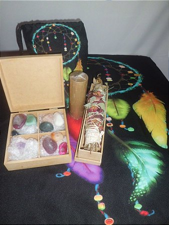 Kit Toalha Esoterica Pedra Pendulo Vela Bastãoincenso Estojo