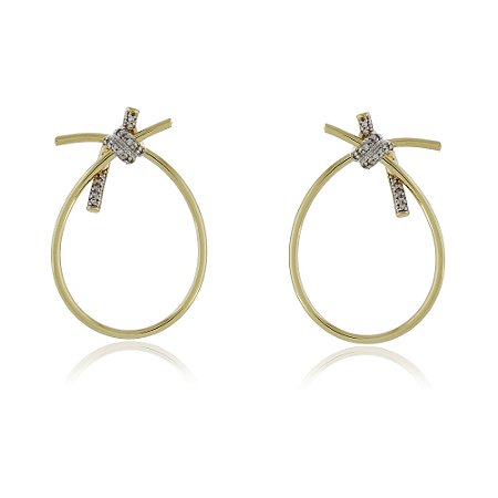 BRINCO FOLHEADO A OURO 18K ELO OVAL COM DETALHE EM RODIO