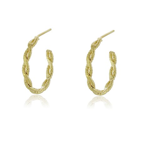 Argola torcida folheada a ouro 18k