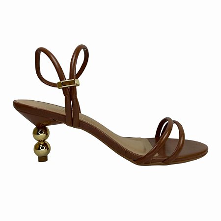 (7157-21184) Sandália Salto Taça Com Detalhes Esferas Metalizadas Caramelo
