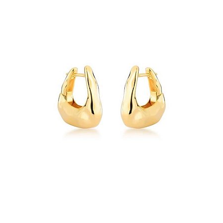 BRINCO TRIANGULAR TEXTURIZADA LISA BANHADA A OURO