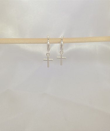 Argola Cruz Lisa em prata 925