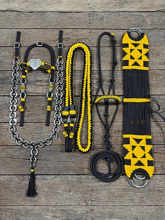 Traia de Frente - Preto / Amarelo