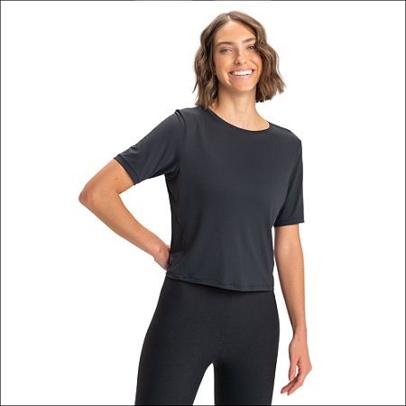 T- Shirt Live Cropped  Move
