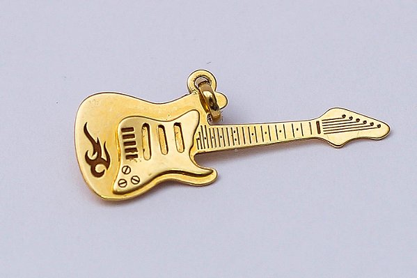 Pingente Guitarra Trabalhada em Alto Relevo 0,9g
