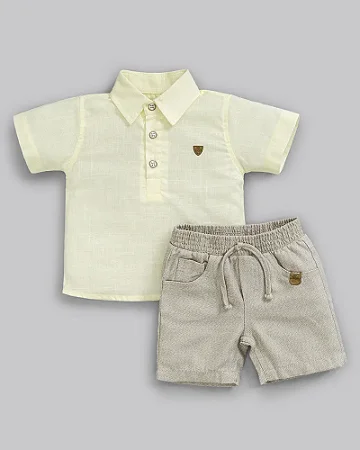 Conjunto Masc Camisa Amarelo Manteiga e Bermuda Bege - Anjos Baby