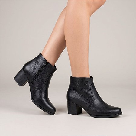 Bota Feminina Cano Curto Couro Numeração Especial Kya
