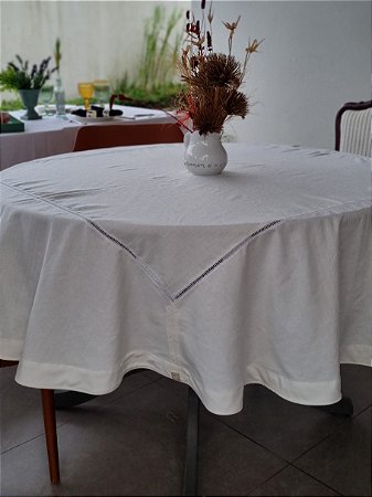 Toalha de Mesa Redonda Linho Branco Ponto Palito  - A partir de 4 LUGARES