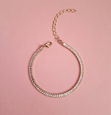 Pulseira com zircônias baguete folheada a ouro 18k