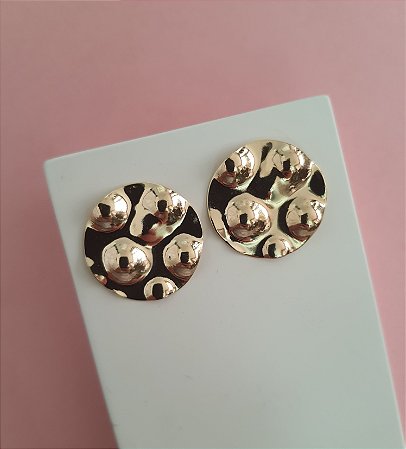 BRINCO REDONDO COM BOLAS ONDULADAS FOLHEADO A OURO 18K