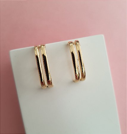 BRINCO EAR HOOK 2 FIOS LISO FOLHEADO A OURO 18K