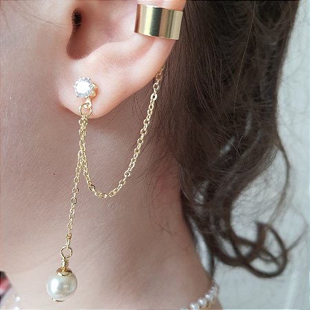 Brinco de pérolas com piercing fake folheado a ouro 18k