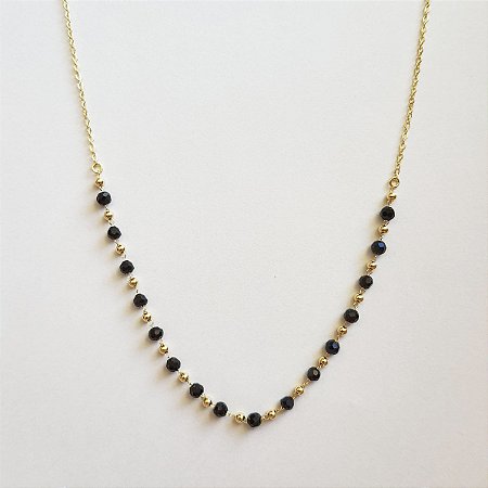 Colar de bolinhas com cristais pretos folheado a ouro 18k