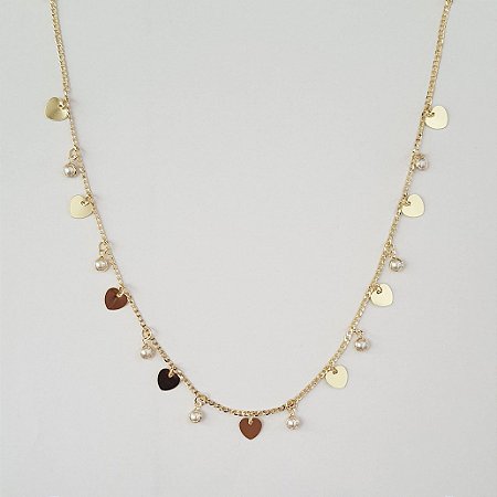 Colar corações com pérolas folheados a ouro 18k