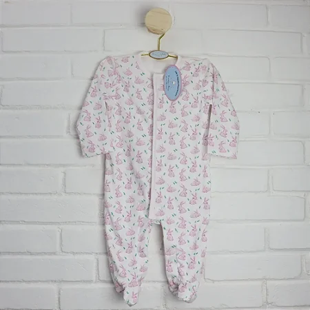Macacão Broche Escondido Pima - Coelhinho Rosa