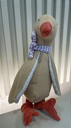 Pelúcia Patinho Laço Roxo