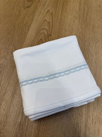Cueiro Suedine Branco Bordado Azul