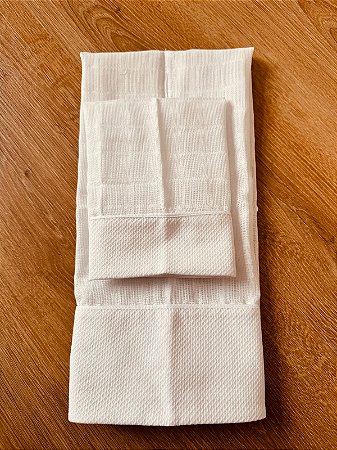 Kit de Fralda de Ombro e Boca Piquet Branco