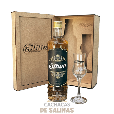 KIT CAIXA ESTOJO CACHAÇA 700ML PERSONALIZADA LOGOMARCA + TAÇA ALAMBIC