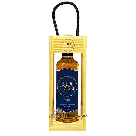 KIT CACHAÇA PERSONALIZADA LOGO COM SUPORTE DE MADEIRA